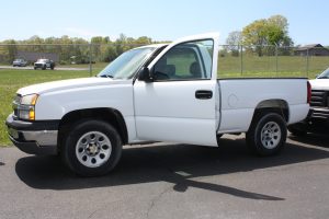 '05 Chevy 1500 4WD 111,559 Miles