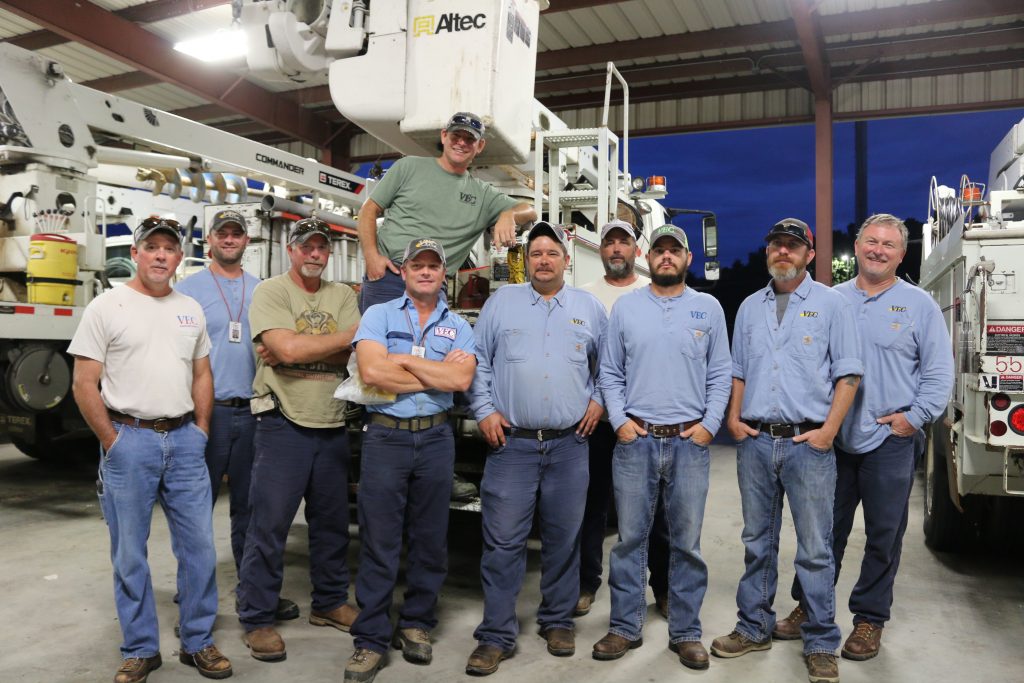 VOLUNTEER ENERGY COOPERATIVE SENDS LINEWORKERS TO Volunteer